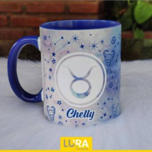 Caneca personalizada com interior colorido